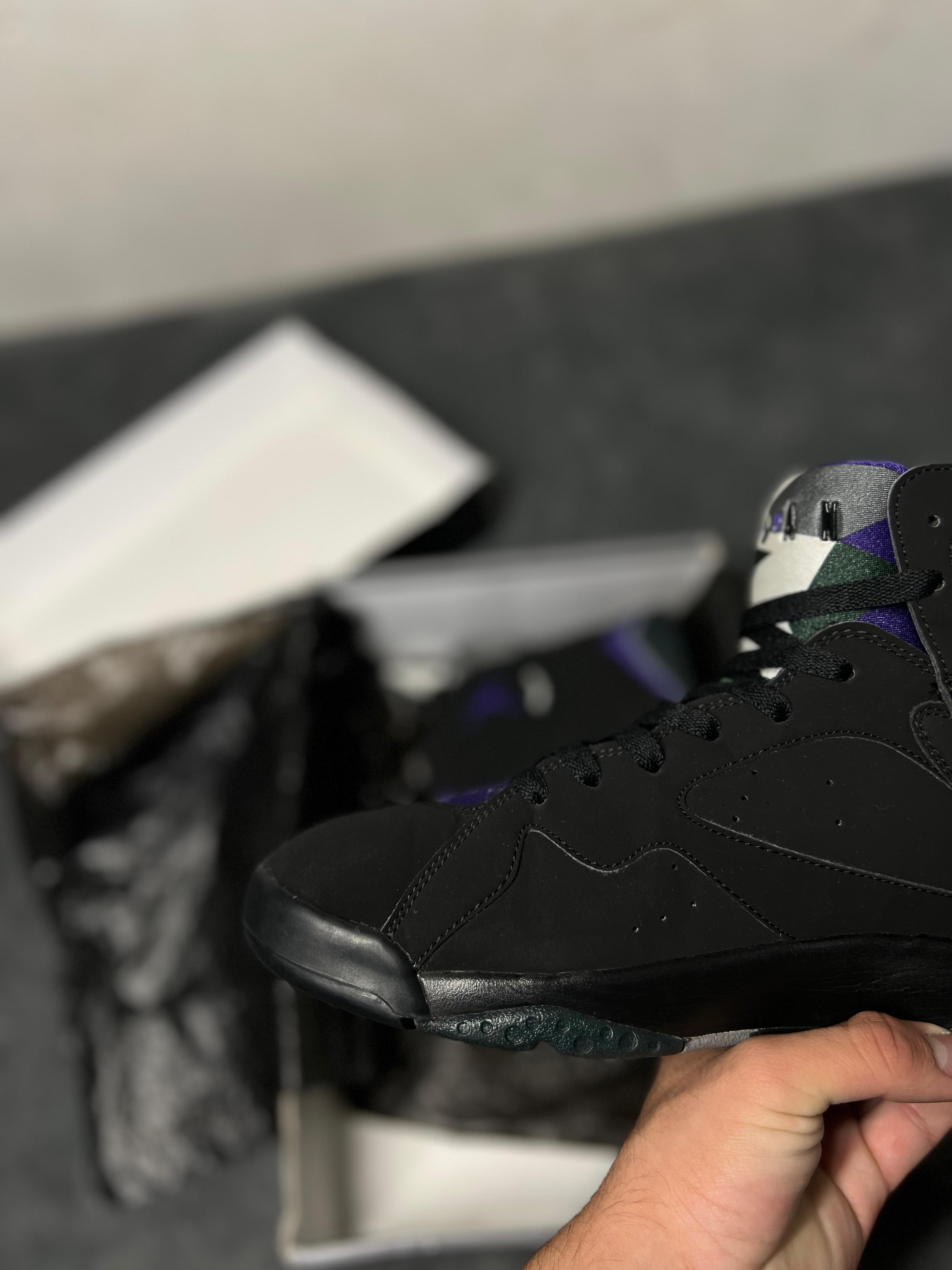 Jordan 7 Retro Ray Allen Bucks (10.5 US - 28.5 MX)