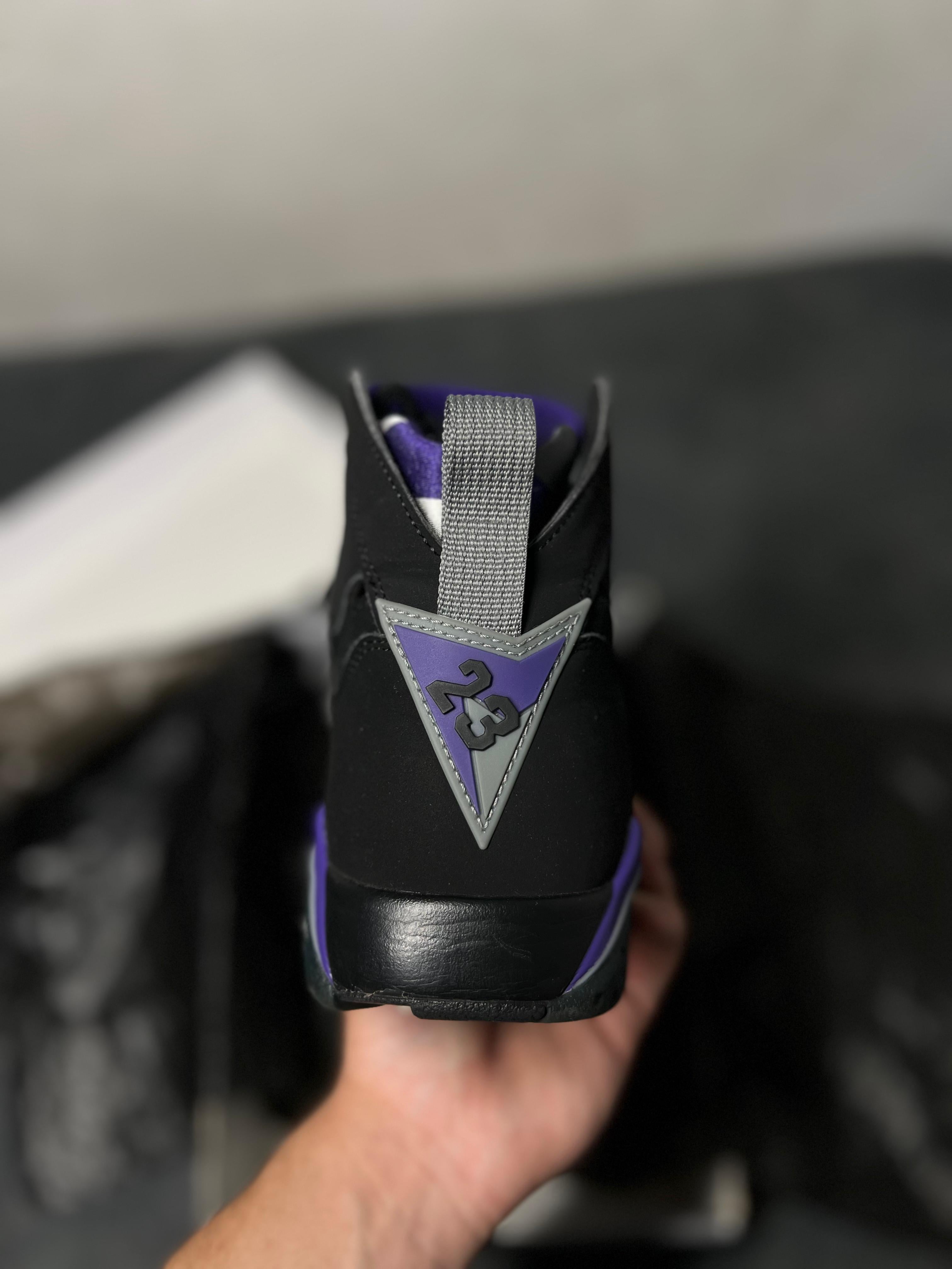 Jordan 7 Retro Ray Allen Bucks (10.5 US - 28.5 MX)