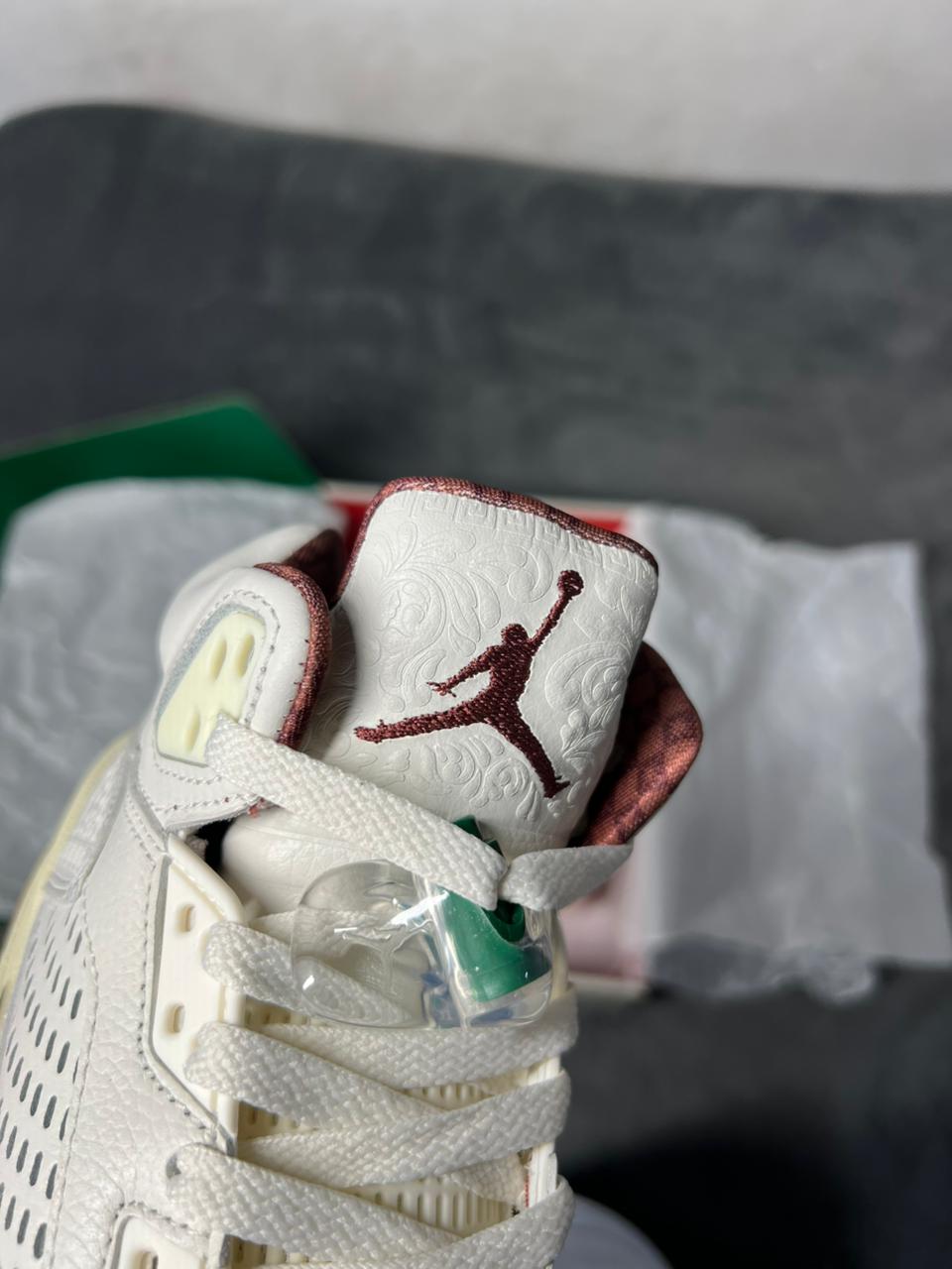 Jordan 5 Retro High "El Grito" (4.5 US - 23.5 MX)