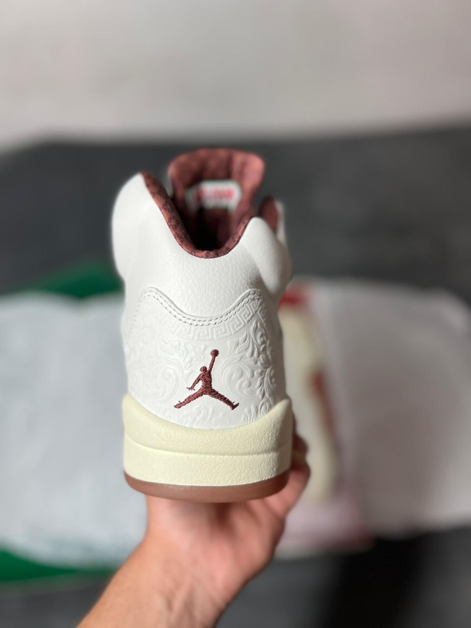 Jordan 5 Retro High "El Grito" (11 US - 29 MX)