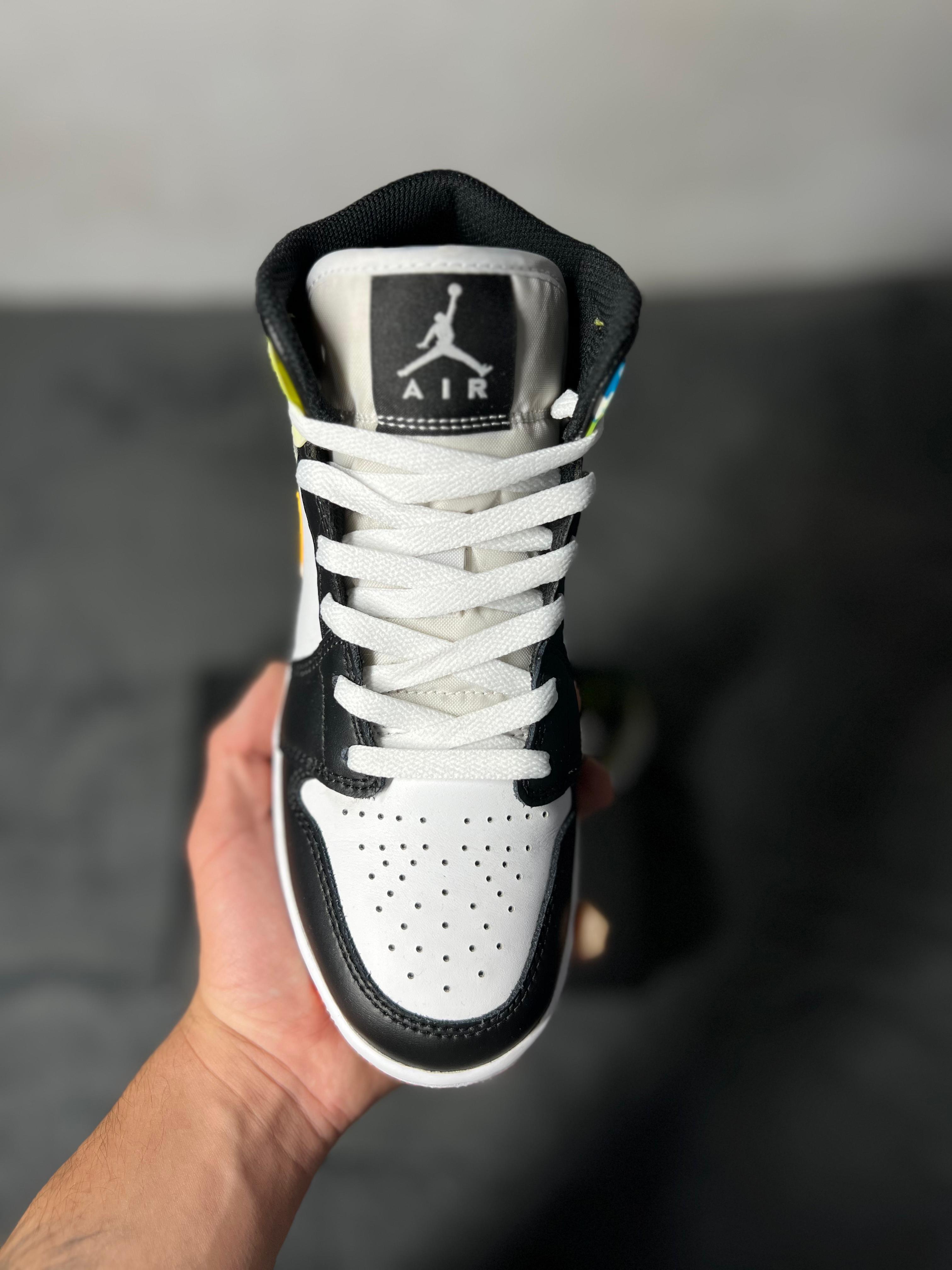 Jordan 1 Mid Slim Vortex (4.5 US - 23.5MX)