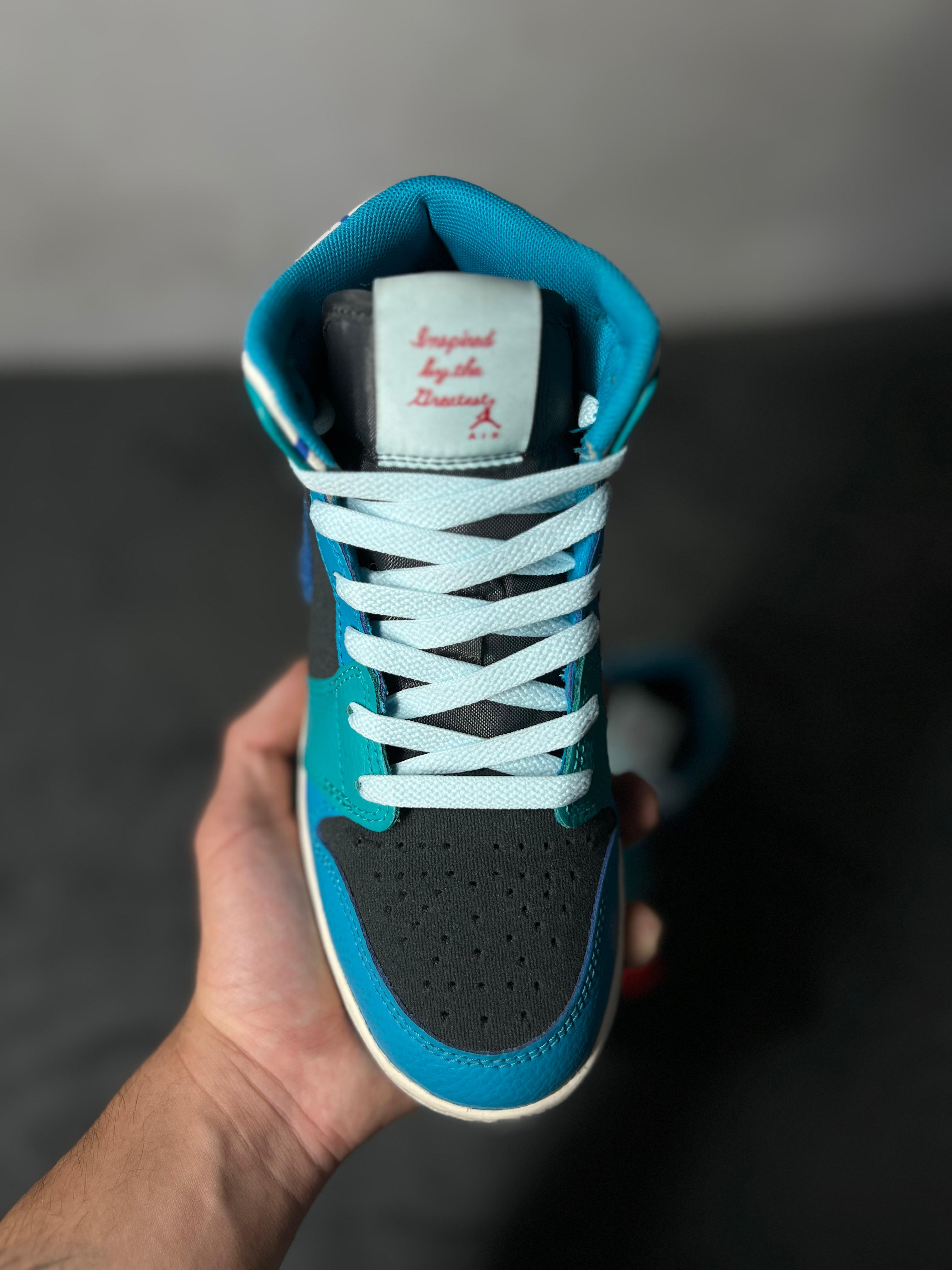 Jordan 1 Mid Glacier Blue