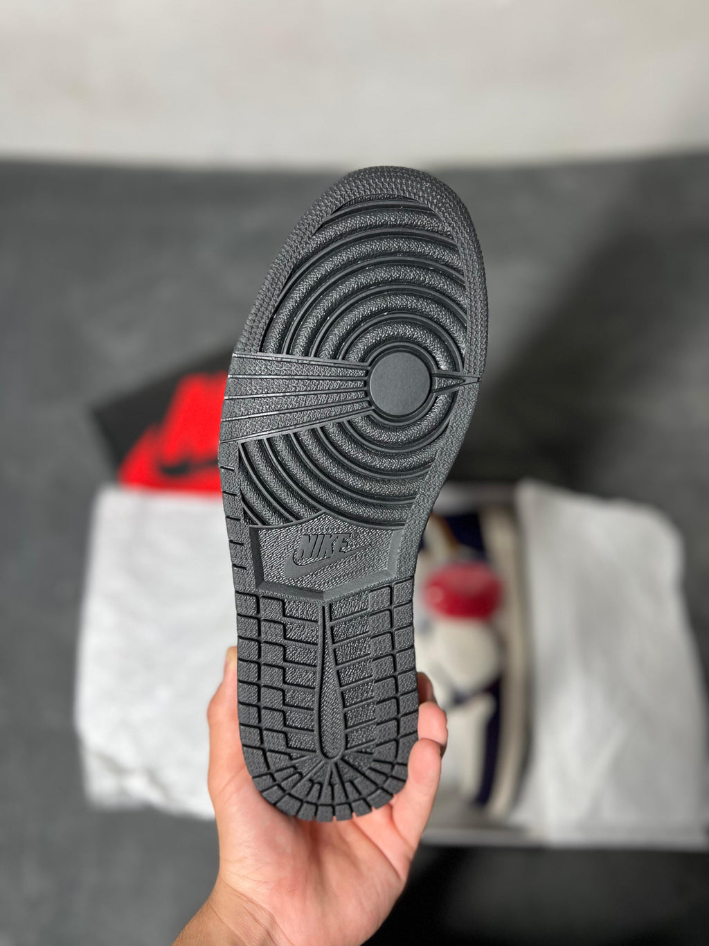 Jordan 1 Retro High Defiant SB LA to Chicago (9.5 US - 27.5 MX)