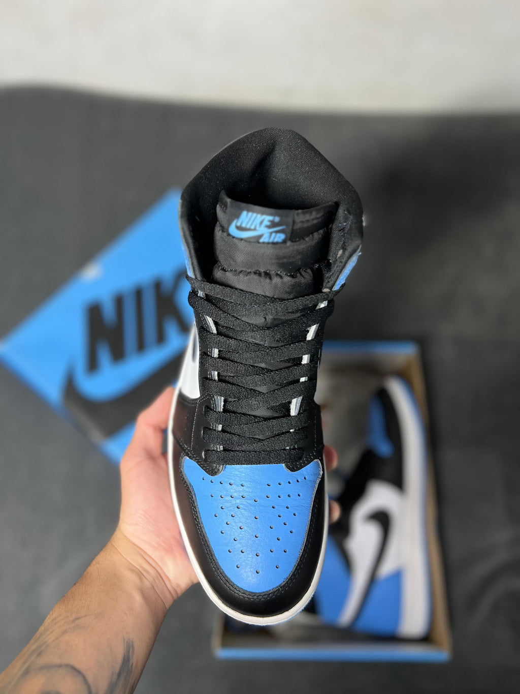 Jordan 1 Retro High OG University Blue UNC (10 US - 28 MX)