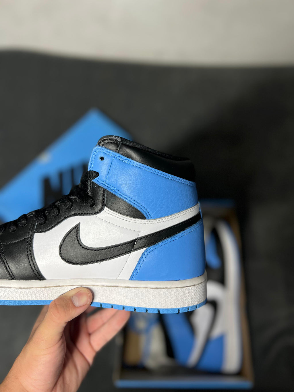 Jordan 1 Retro High OG University Blue UNC (10 US - 28 MX)
