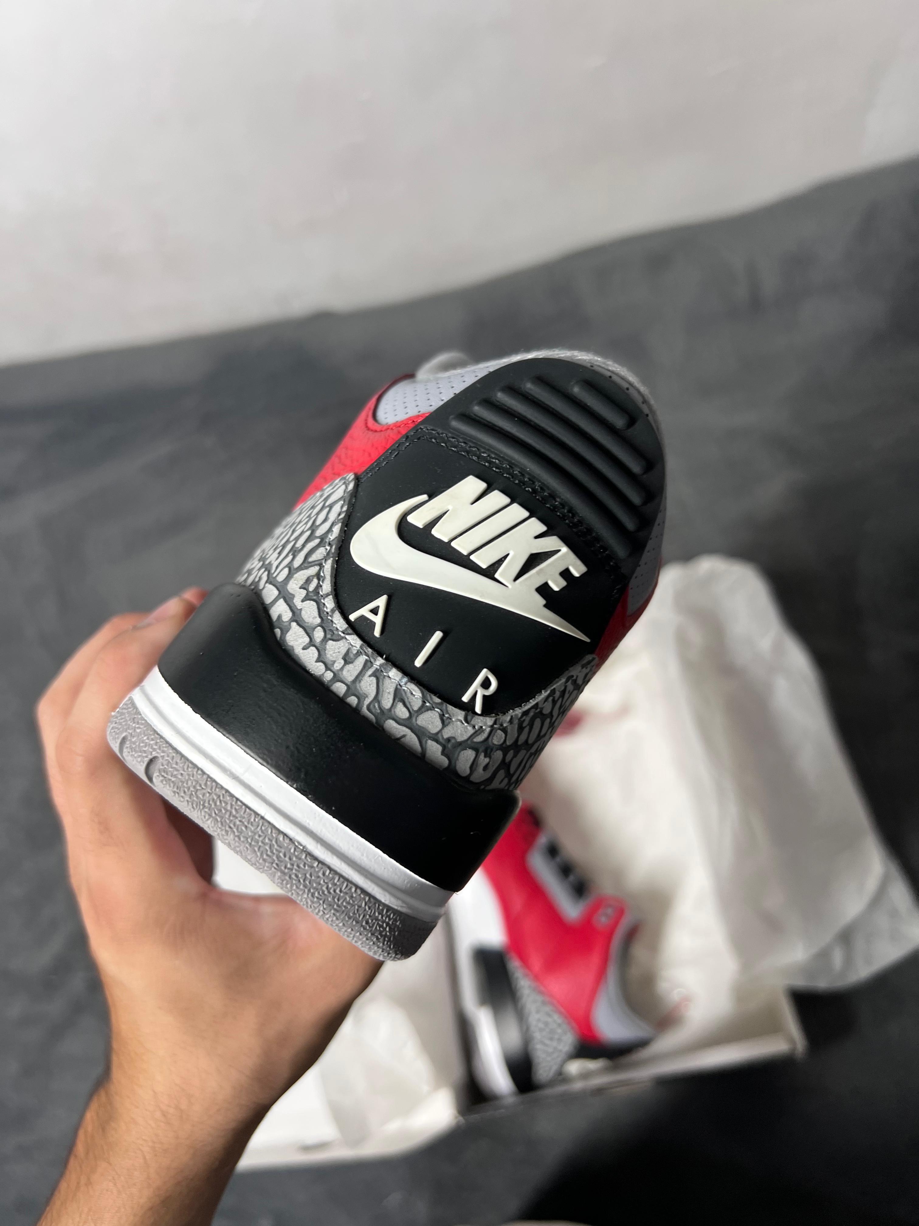 Jordan 3 Retro SE Unite (9.5 US - 27.5 MX)