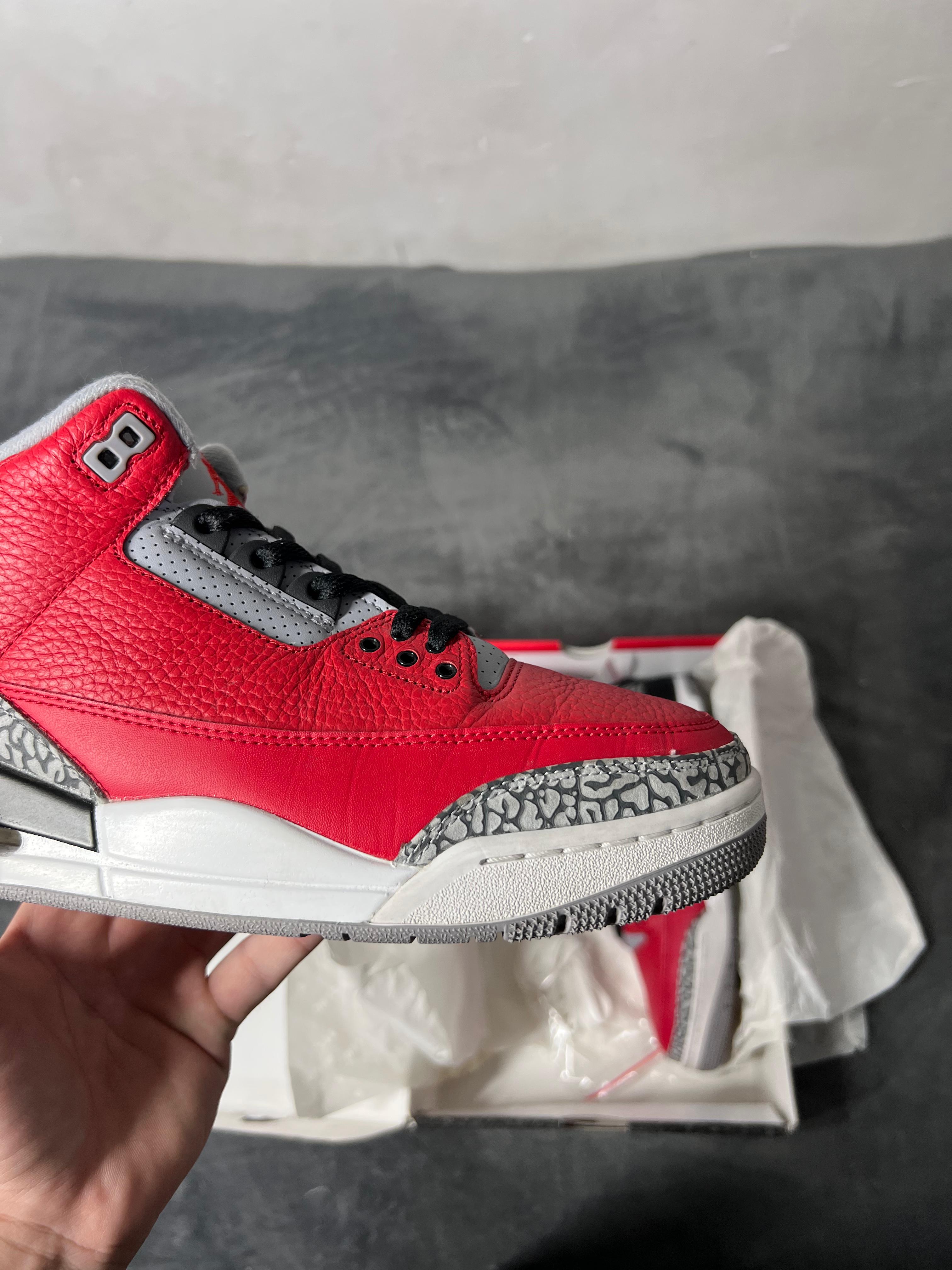 Jordan 3 Retro SE Unite (9.5 US - 27.5 MX)
