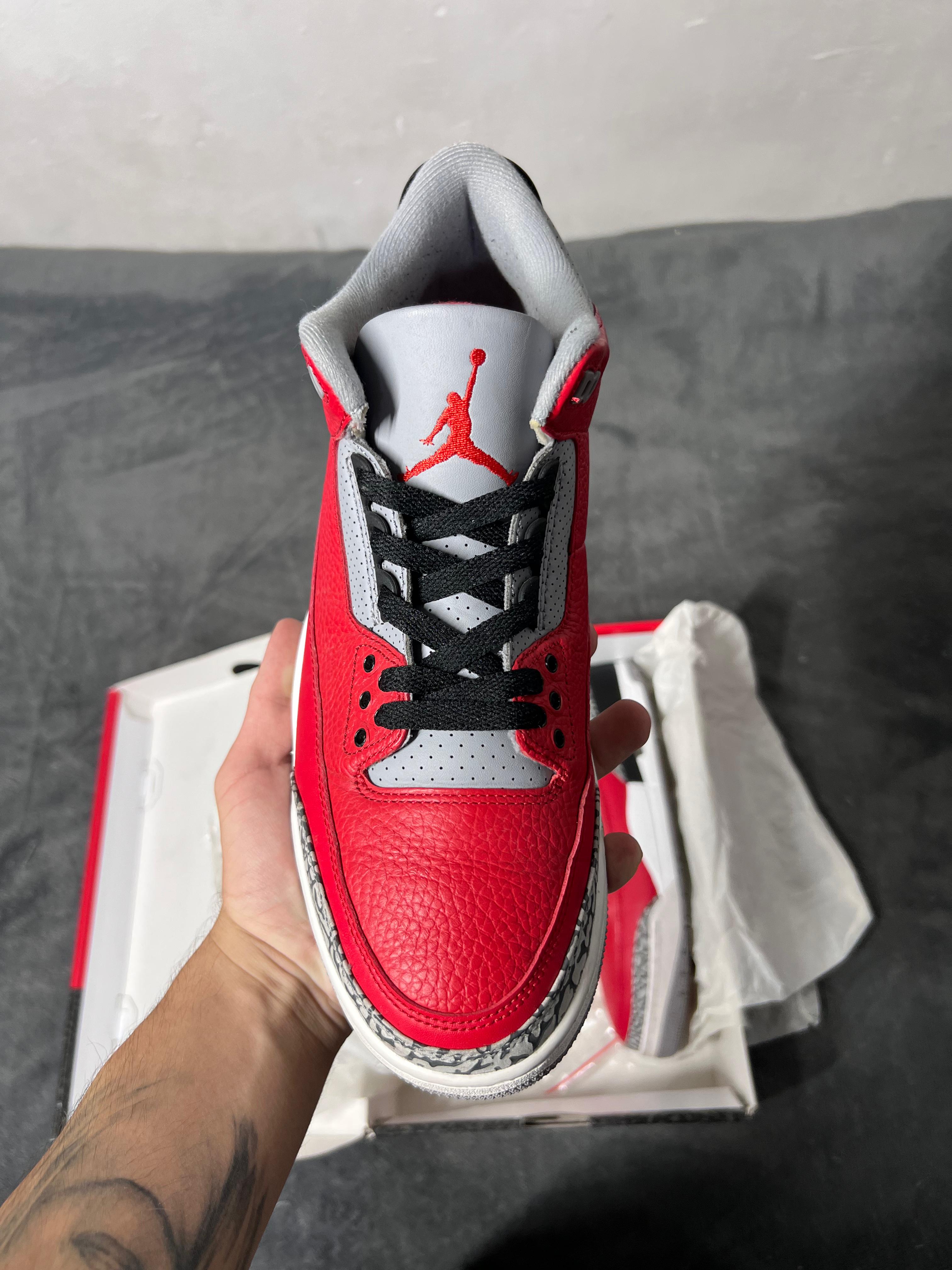 Jordan 3 Retro SE Unite (9.5 US - 27.5 MX)