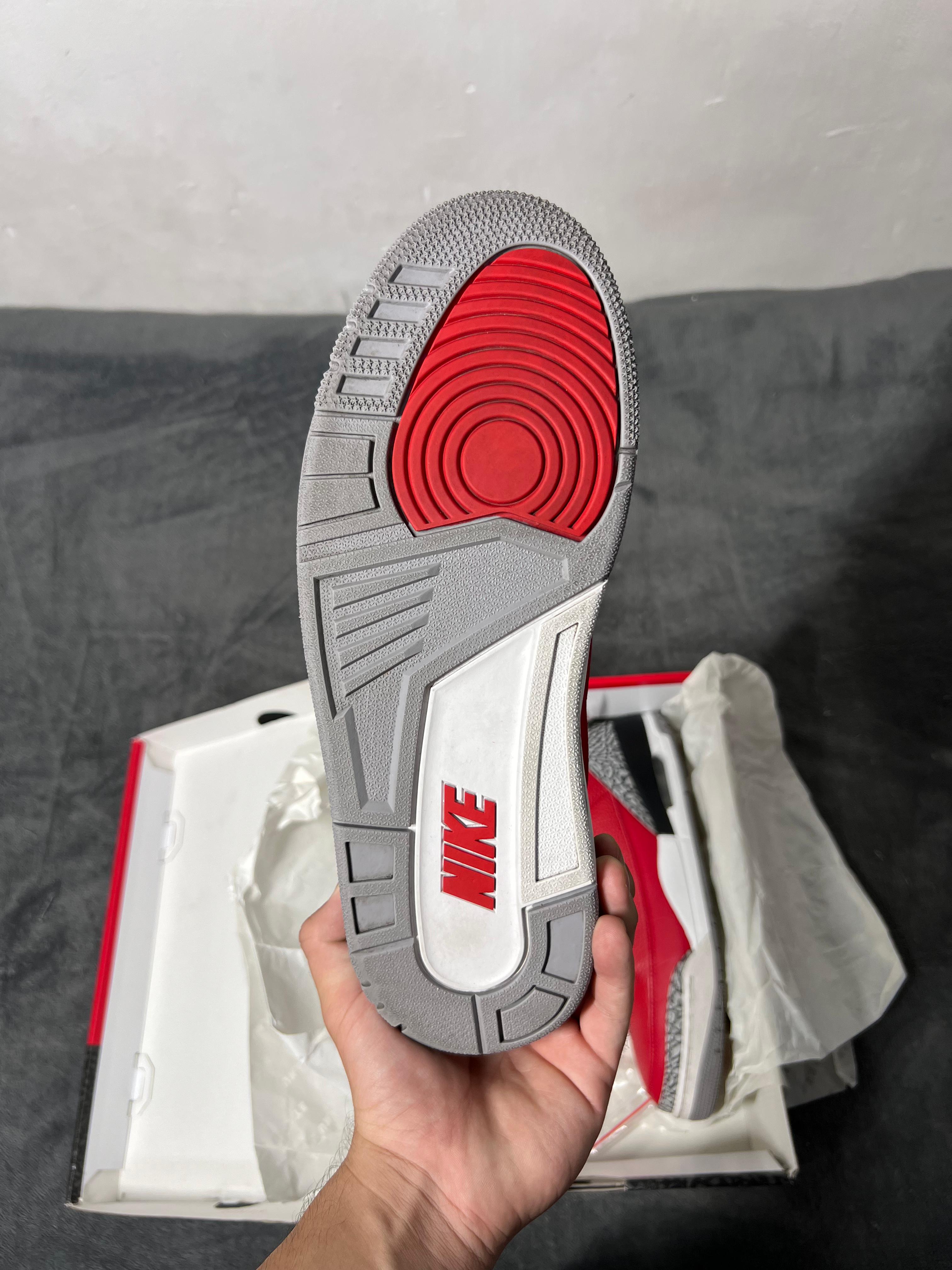 Jordan 3 Retro SE Unite (9.5 US - 27.5 MX)