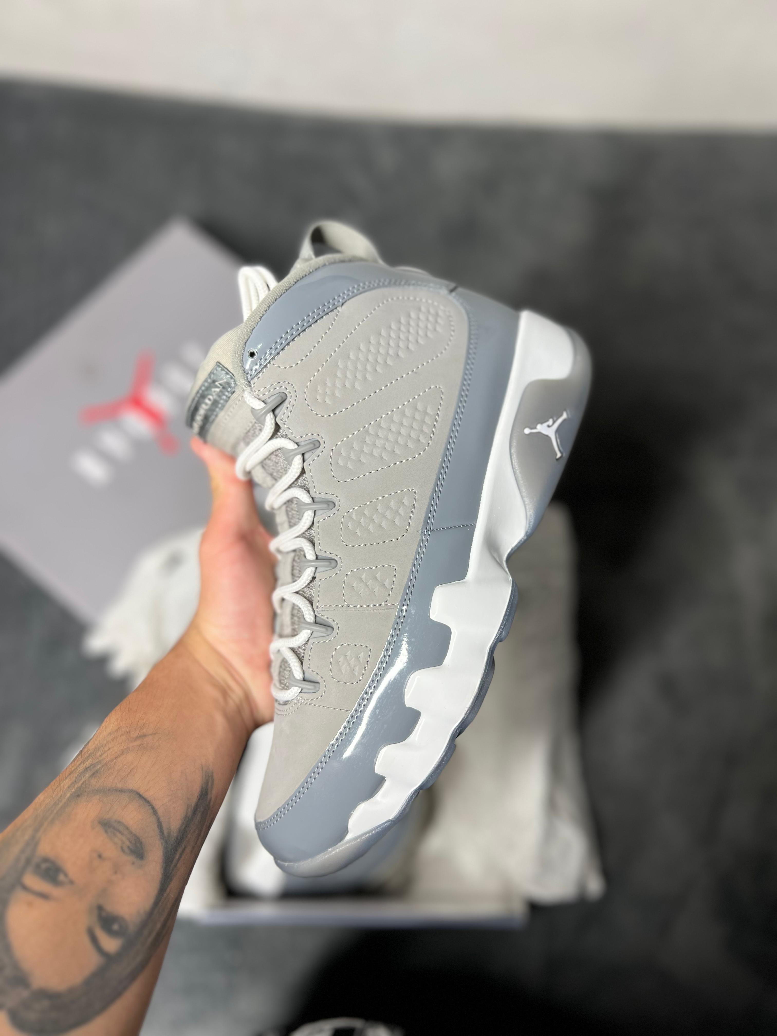 Jordan 9 Retro Cool Grey (8 US - 26 MX)