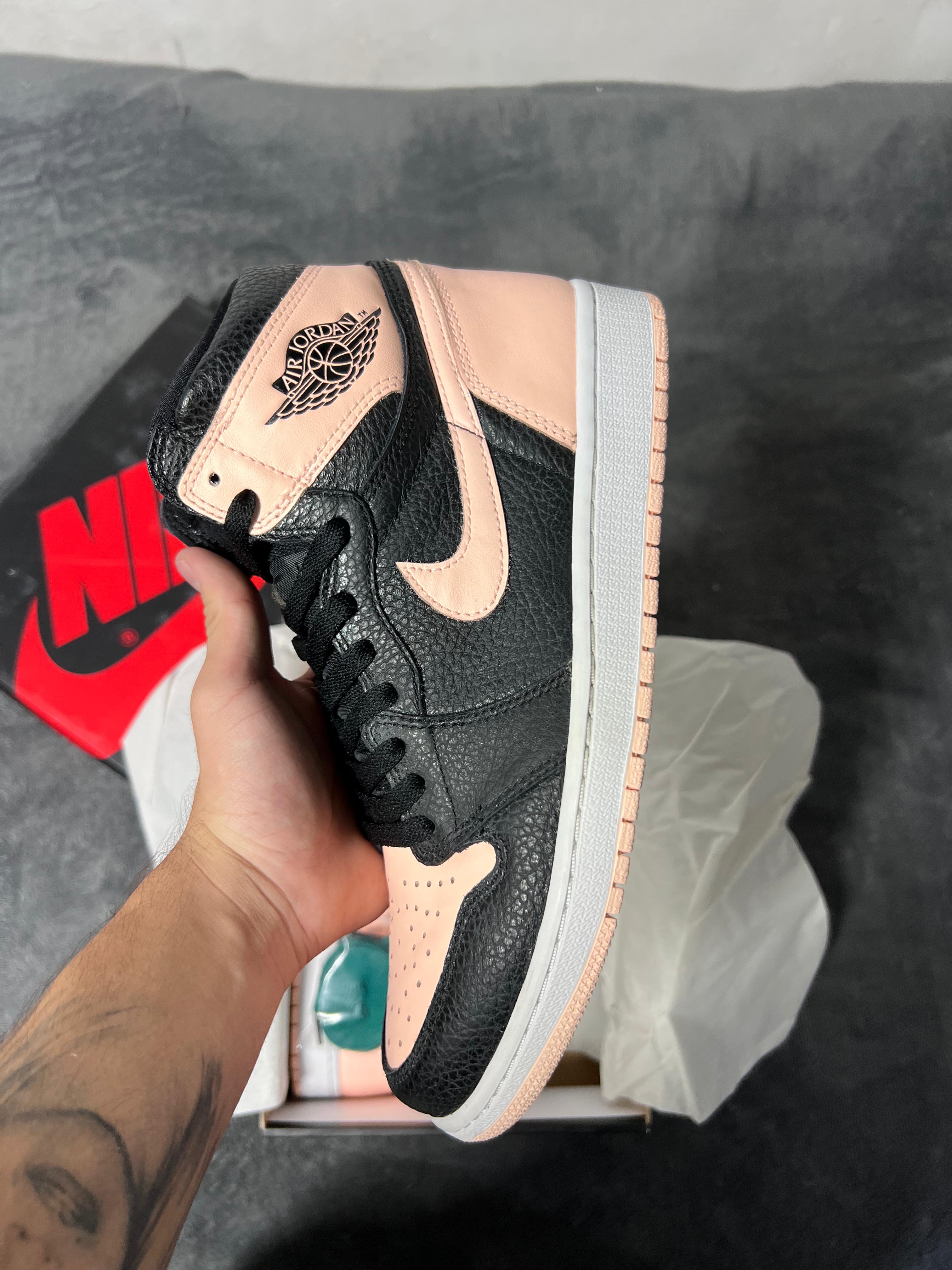 Jordan 1 Retro High Crimson Tint (9.5 US - 27.5 MX)